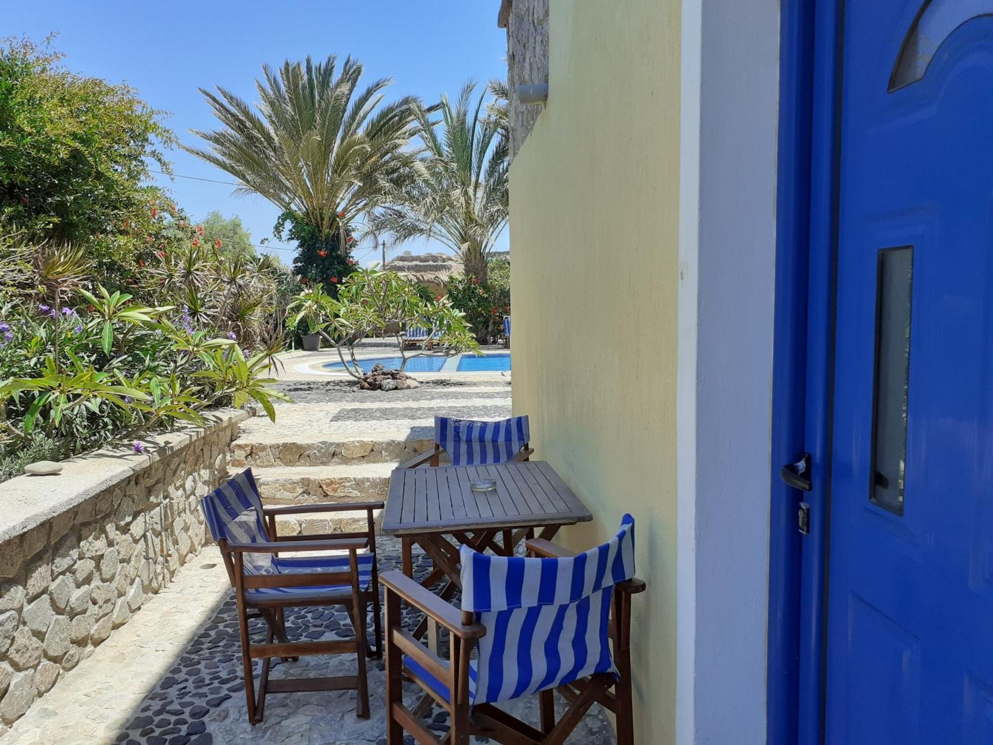 Sea Bliss Villas Karterados  Phòng bức ảnh